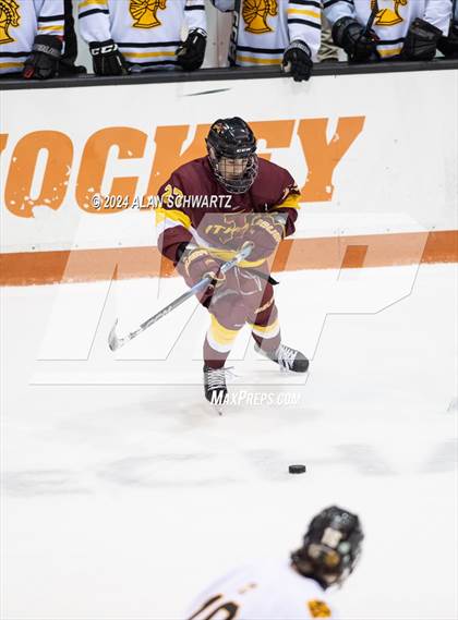 Thumbnail 3 in Ithaca vs. McQuaid Jesuit (NYSPHSAA Division 1 Regional) photogallery.