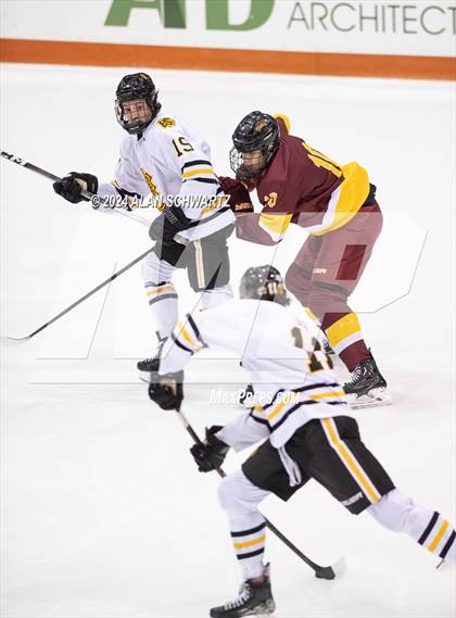 Thumbnail 3 in Ithaca vs. McQuaid Jesuit (NYSPHSAA Division 1 Regional) photogallery.