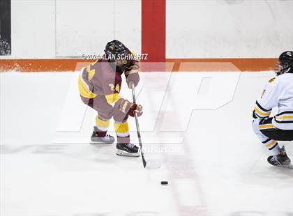Thumbnail 2 in Ithaca vs. McQuaid Jesuit (NYSPHSAA Division 1 Regional) photogallery.