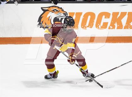 Thumbnail 1 in Ithaca vs. McQuaid Jesuit (NYSPHSAA Division 1 Regional) photogallery.