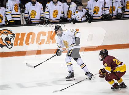 Thumbnail 1 in Ithaca vs. McQuaid Jesuit (NYSPHSAA Division 1 Regional) photogallery.