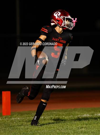 Thumbnail 2 in Central Catholic @ East Union photogallery.