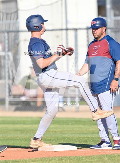 Thumbnail 2 in Perry vs. O'Connor (AIA 6A L Round 2A Playoff) photogallery.