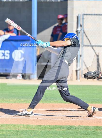 Thumbnail 3 in Perry vs. O'Connor (AIA 6A L Round 2A Playoff) photogallery.