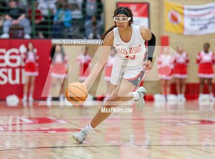Thumbnail 1 in Denver East @ Regis Jesuit (CHSAA 6A Second Round) photogallery.