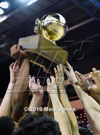 Thumbnail 3 in Phoenix Country Day vs. Yuma Catholic (AIA D4 Final Award Photos) photogallery.