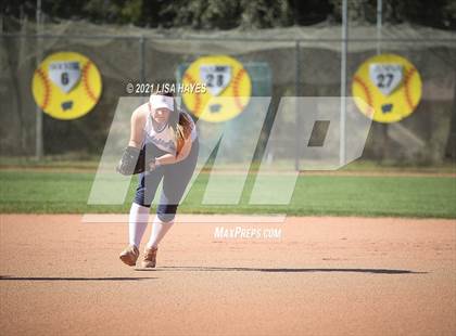 Thumbnail 1 in Elizabeth @ Widefield photogallery.