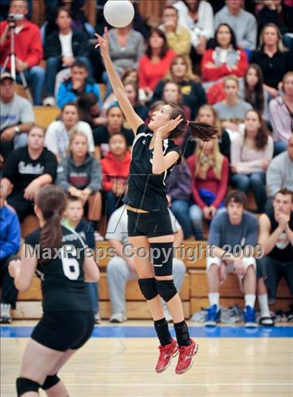 Thumbnail 2 in Bella Vista vs Rocklin (CIF SJS D2 Semifinal) photogallery.