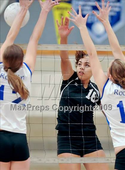 Thumbnail 2 in Bella Vista vs Rocklin (CIF SJS D2 Semifinal) photogallery.
