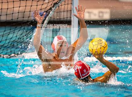 Thumbnail 3 in Santa Ana vs. Tustin photogallery.