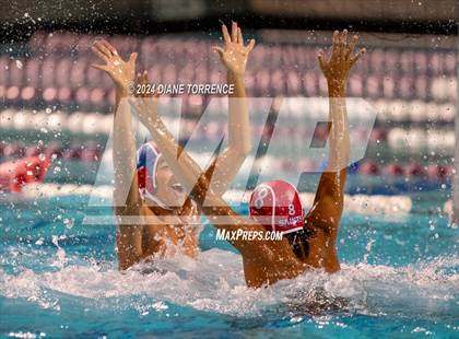 Thumbnail 3 in Santa Ana vs. Tustin photogallery.
