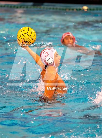 Thumbnail 1 in Santa Ana vs. Tustin photogallery.