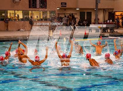 Thumbnail 3 in Santa Ana vs. Tustin photogallery.