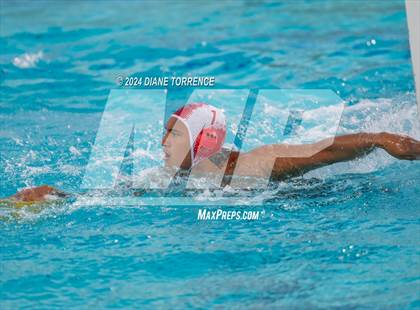 Thumbnail 3 in Santa Ana vs. Tustin photogallery.