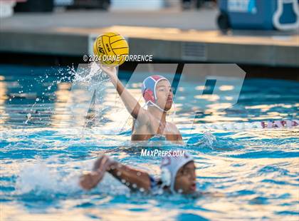 Thumbnail 3 in Santa Ana vs. Tustin photogallery.