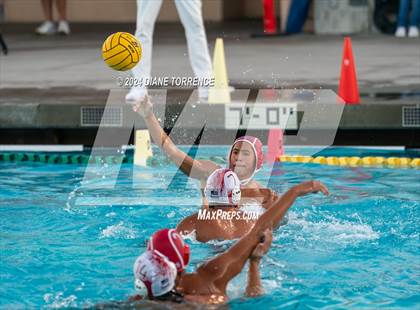 Thumbnail 3 in Santa Ana vs. Tustin photogallery.