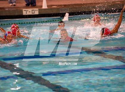 Thumbnail 1 in Santa Ana vs. Tustin photogallery.