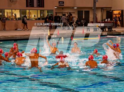 Thumbnail 3 in Santa Ana vs. Tustin photogallery.