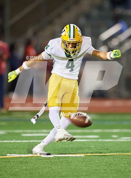 Thumbnail 3 in Vanden @ Campolindo photogallery.