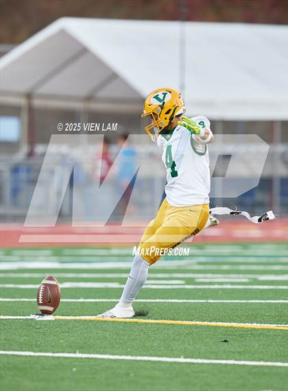 Thumbnail 3 in Vanden @ Campolindo photogallery.