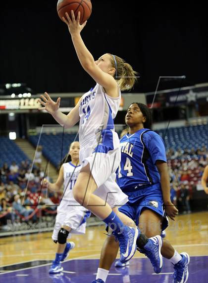 Thumbnail 1 in Capital Christian vs Brookside Christian (CIF SJS D5 Final) photogallery.