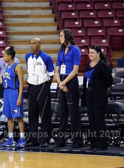 Thumbnail 1 in Capital Christian vs Brookside Christian (CIF SJS D5 Final) photogallery.