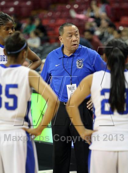 Thumbnail 2 in Capital Christian vs Brookside Christian (CIF SJS D5 Final) photogallery.