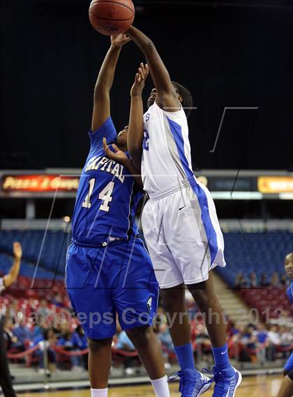 Thumbnail 2 in Capital Christian vs Brookside Christian (CIF SJS D5 Final) photogallery.