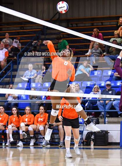 Thumbnail 1 in Walnut Ridge vs. Perryville (AAA 3A 1st Round Playoff) photogallery.