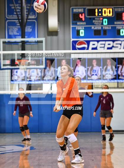 Thumbnail 3 in Walnut Ridge vs. Perryville (AAA 3A 1st Round Playoff) photogallery.