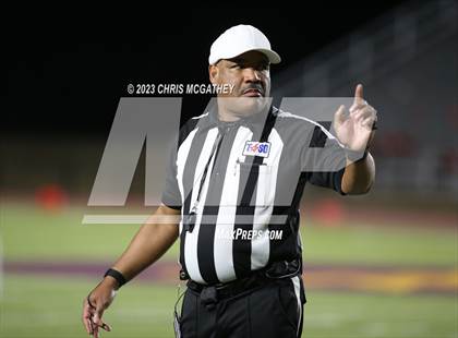 Thumbnail 3 in Hillcrest vs Thomas Jefferson photogallery.