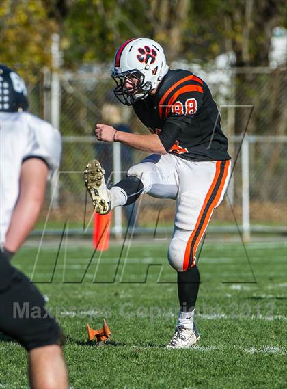 Thumbnail 1 in Beverly vs. Marblehead photogallery.