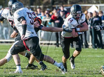 Thumbnail 2 in Beverly vs. Marblehead photogallery.