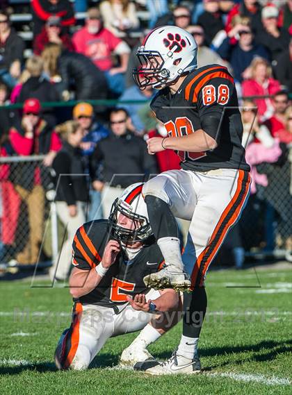 Thumbnail 1 in Beverly vs. Marblehead photogallery.