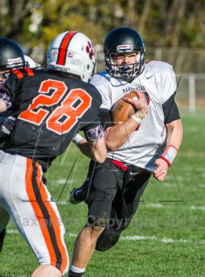Thumbnail 3 in Beverly vs. Marblehead photogallery.