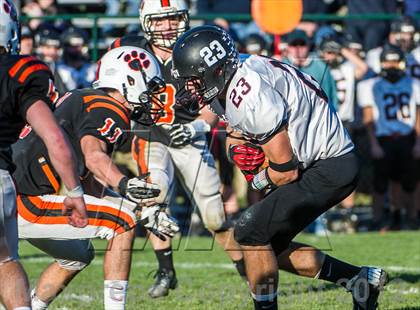 Thumbnail 2 in Beverly vs. Marblehead photogallery.