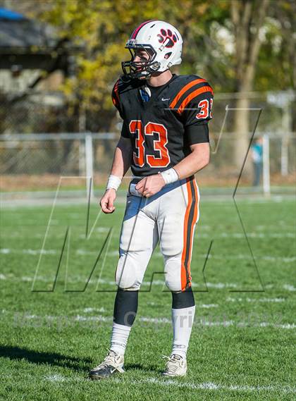 Thumbnail 2 in Beverly vs. Marblehead photogallery.