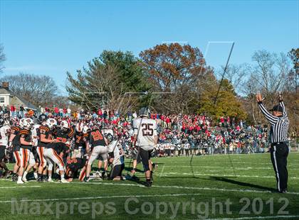 Thumbnail 2 in Beverly vs. Marblehead photogallery.
