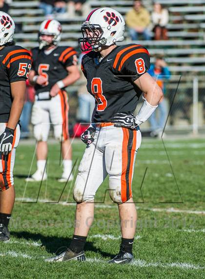 Thumbnail 2 in Beverly vs. Marblehead photogallery.