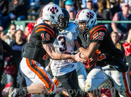 Thumbnail 1 in Beverly vs. Marblehead photogallery.