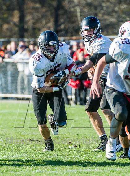 Thumbnail 2 in Beverly vs. Marblehead photogallery.