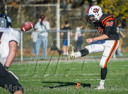 Thumbnail 2 in Beverly vs. Marblehead photogallery.