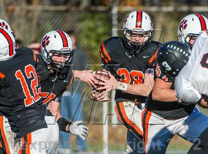 Thumbnail 2 in Beverly vs. Marblehead photogallery.