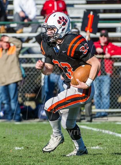 Thumbnail 3 in Beverly vs. Marblehead photogallery.