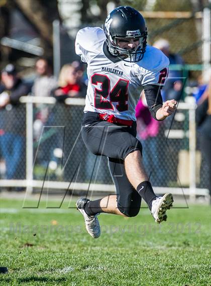 Thumbnail 2 in Beverly vs. Marblehead photogallery.