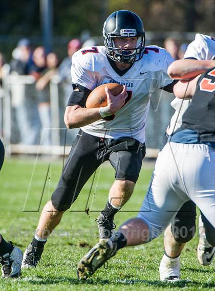 Thumbnail 3 in Beverly vs. Marblehead photogallery.