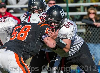 Thumbnail 3 in Beverly vs. Marblehead photogallery.