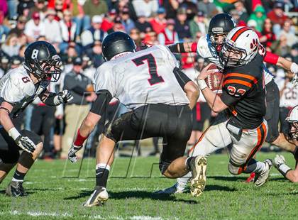Thumbnail 3 in Beverly vs. Marblehead photogallery.