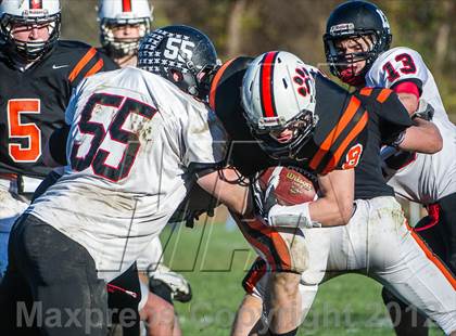 Thumbnail 3 in Beverly vs. Marblehead photogallery.