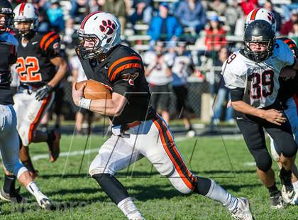 Thumbnail 2 in Beverly vs. Marblehead photogallery.